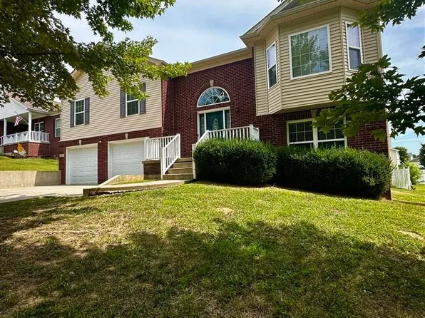 350 Vineland Place Dr, Vine Grove, KY 40175