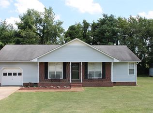 112 Longstreet Dr, Columbia, TN 38401