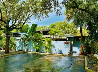 6437 Lemon Tree Ln, Miami Lakes, FL 33014