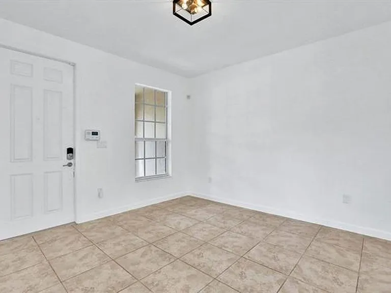 9081 SW 169th Path #Townhouse 9081 — Photo 14