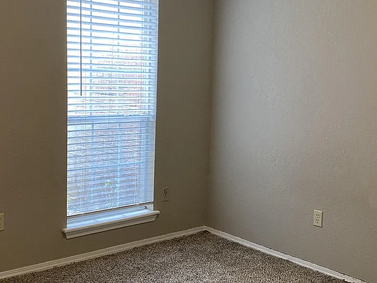 1719 Craig Blvd — Photo 9