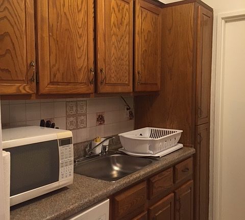 3rd image of 100 Colfax Ave APT 3N