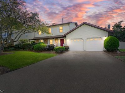 16 Agawam Dr, Wayne, NJ, 07470