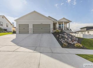 6482 E Crown Cres, Ammon, ID 83406