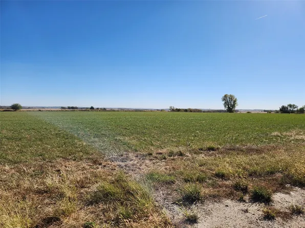 2 T Hwy #15, Knoxville, IA 50138