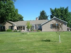 2nd image of 3100 Clermont Dr
