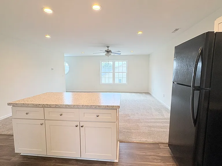 23 Kimberley St — Photo 8