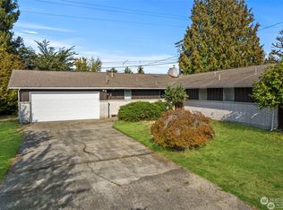 124 SW 312th Pl, Federal Way, WA 98023