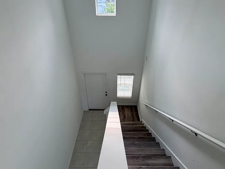 1005 Harold Pass — Photo 26