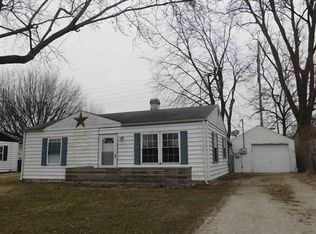 2108 E 19th St, Muncie, IN 47302