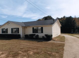 2657 Forrester Ct, Lithia Springs, GA 30122