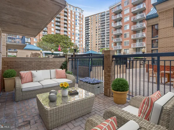 3835 9th St #105W, Arlington, VA 22203