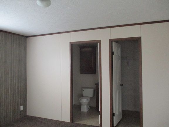 4th image of 6471 Division Ave S #60