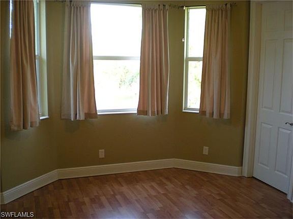 5th image of 3407 SW 15th Pl