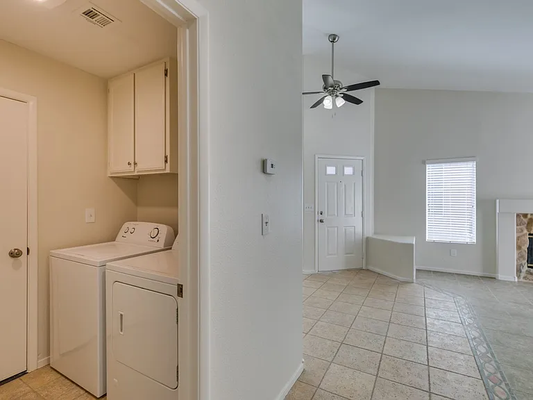 307 Cavalla St — Photo 33