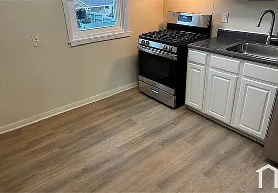2 bed, 675 sqft, $1,325 — Photo 2