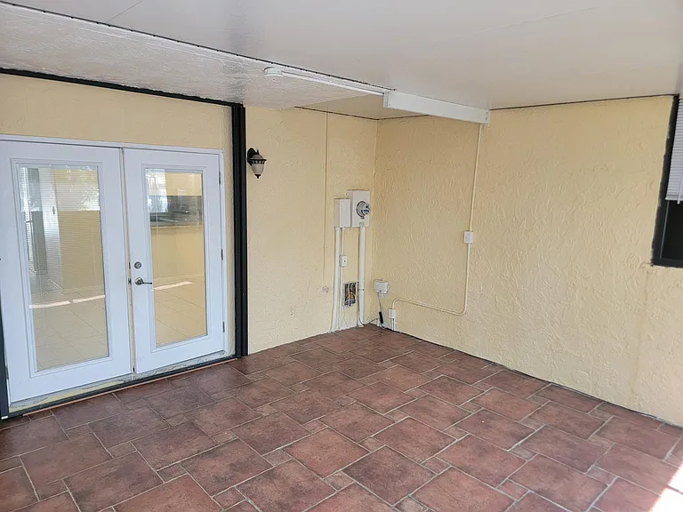 791 SE 1st Way #74 — Photo 5