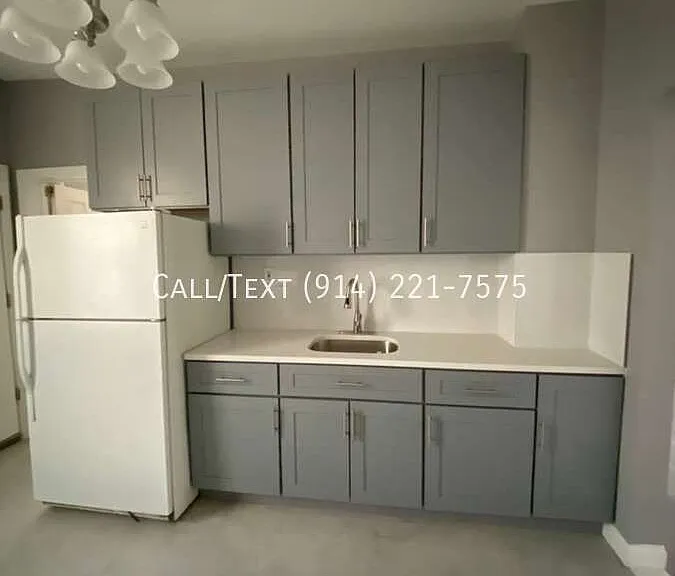 109 Linden St #1 — Photo 3