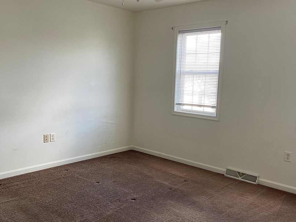 1st image of 328 Lighthouse Dr #L-0102