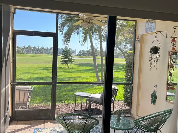 6180 Sun Blvd APT 111, Saint Petersburg, FL 33715