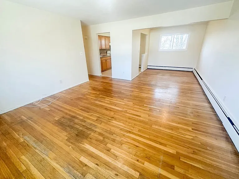 148 N 22nd St #1 — Photo 2