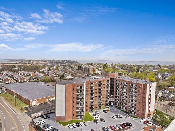 3rd image of 90 Quincy Shore Dr APT 402