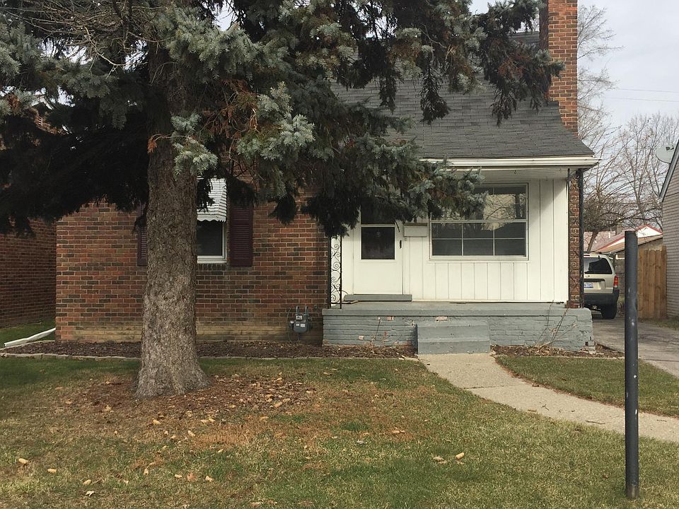 1st image of 20849 Hawthorne St