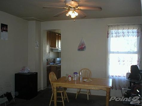 3518 Esther Place 001