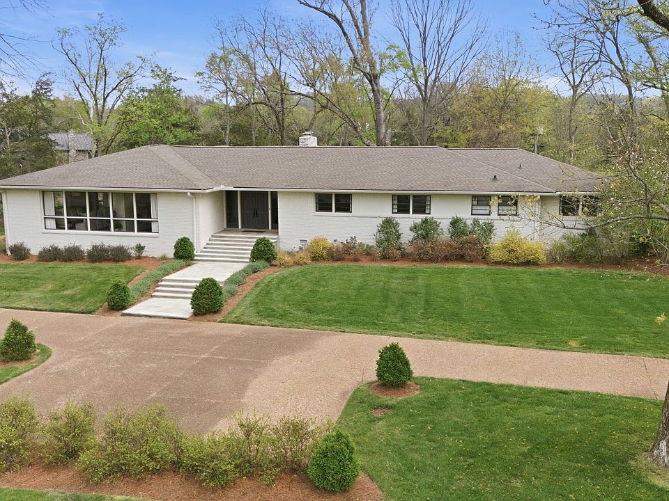 1st image of 1014 Foxwood Dr