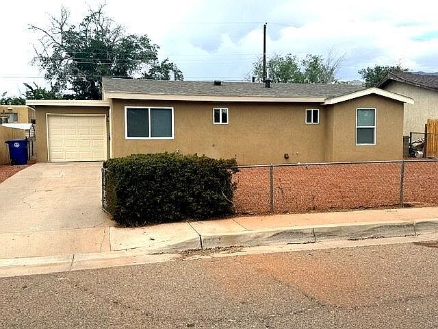 1st image of 10617 Walker Dr NE