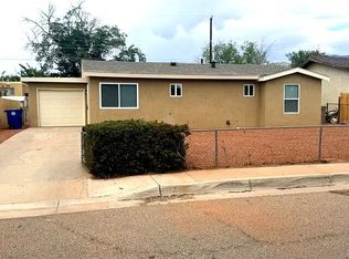 10617 Walker Dr NE, Albuquerque, NM 87112