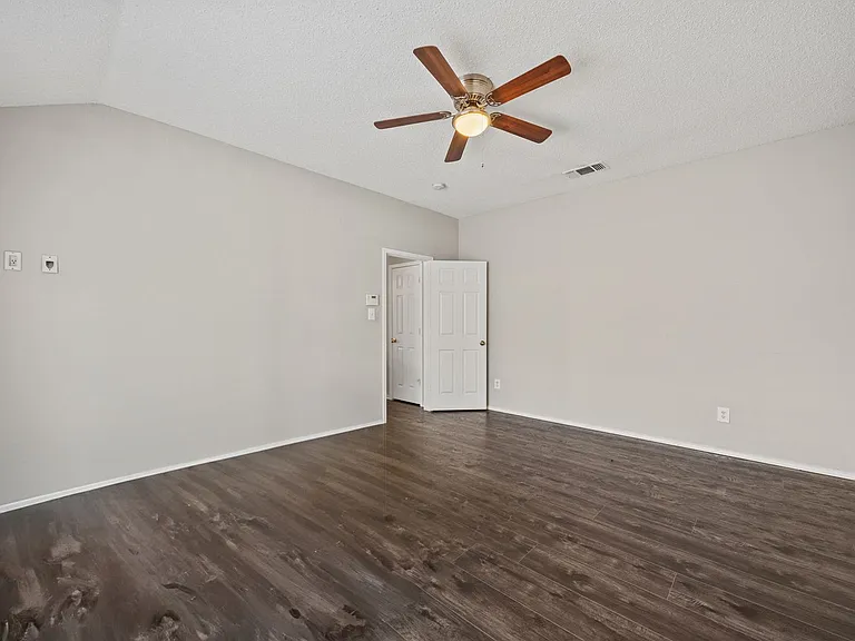 3357 Galaway Bay Dr — Photo 14