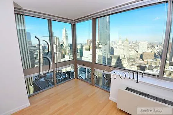 Rented by Bouklis Group | media 2