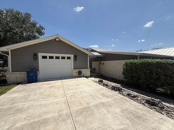 2nd image of 4130 Summit Dr