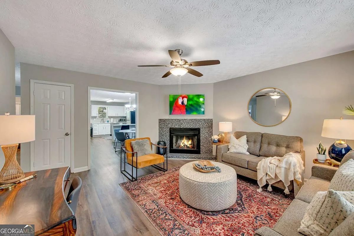 2 bed, 2.0 bath, $2,995 — Photo 1