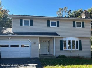 1003 Constitutional Dr, Stroudsburg, PA 18360