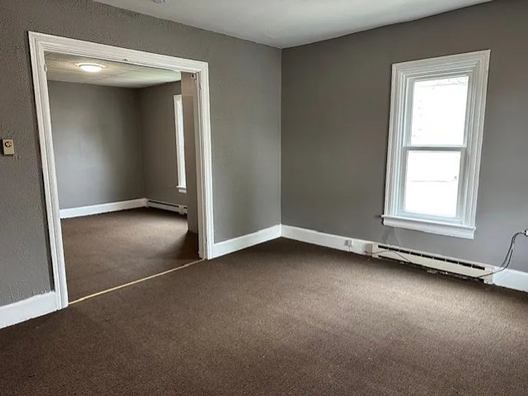 33-35 N 4th St #33 — Photo 3