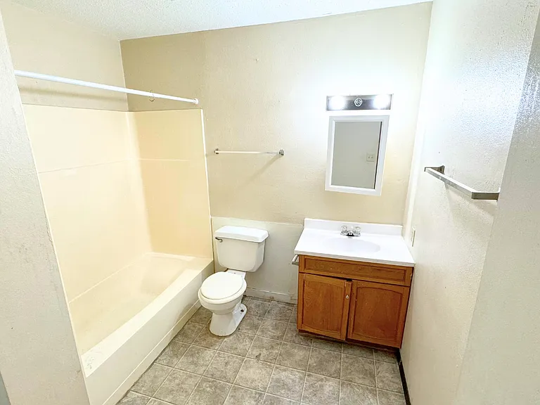 1508 E Rice St #1 — Photo 4