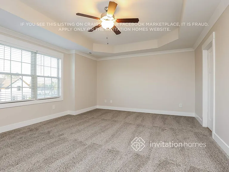 148 Hartmann Crossing Dr — Photo 7