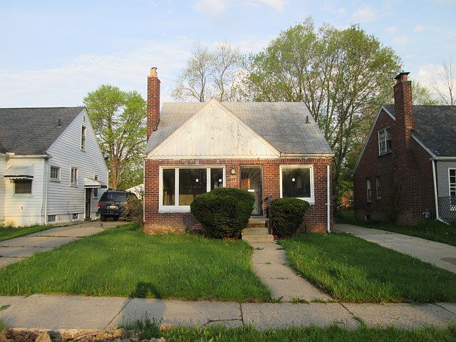 1st image of 8099 Rosemont Ave