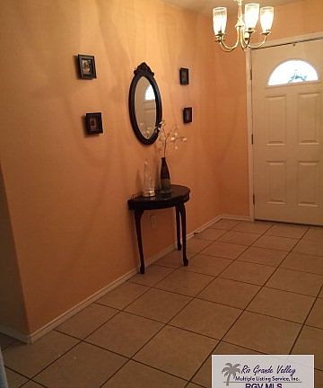 3rd image of 345 Staples Cir