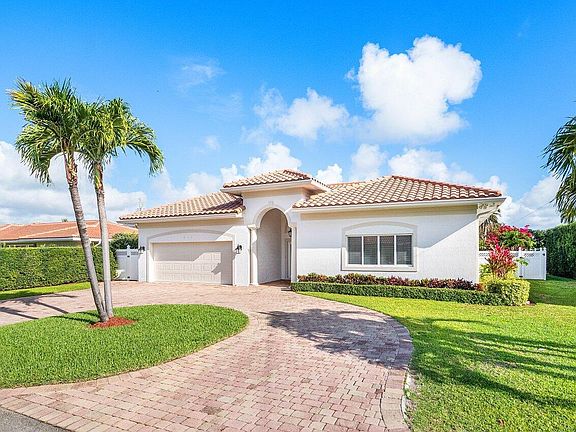 2nd image of 899 S Granada Drive