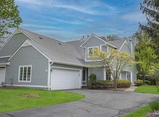 52 Village Dr #106, Montville, NJ 07045