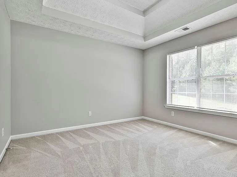12450 Lakeside Pkwy — Photo 14
