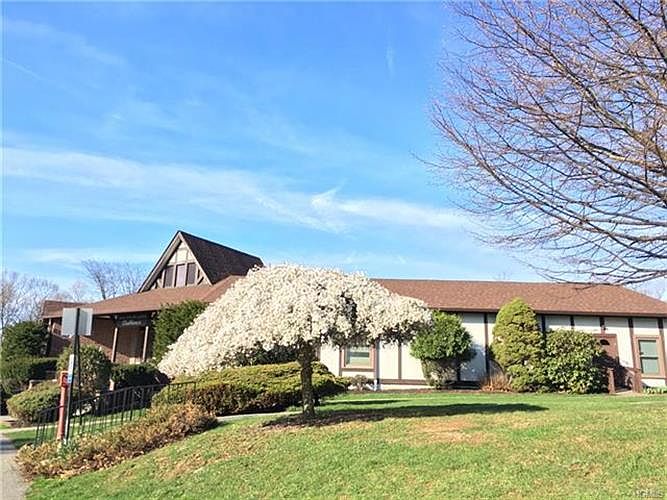 1st image of 393 Sierra Vista Ln