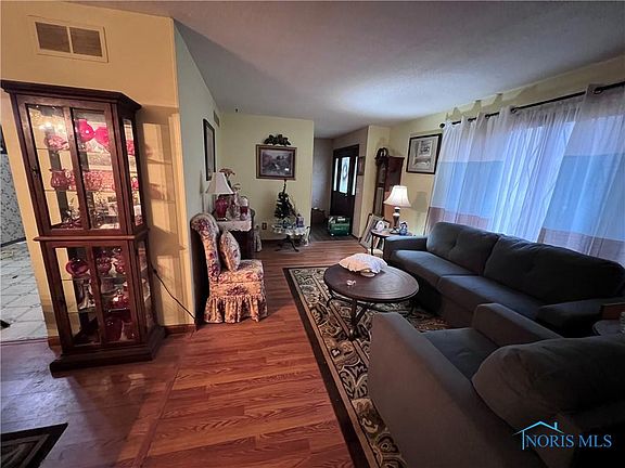 4th image of 5141 Inland Dr