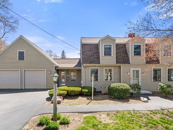 88 Canton St, Randolph, MA 02368