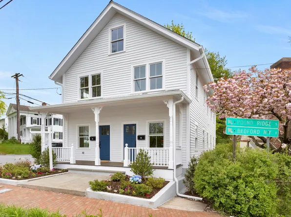 54 Main St, New Canaan, CT 06840