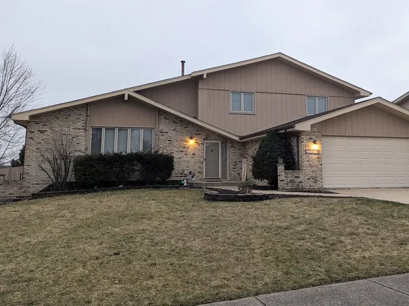17186 Highwood Dr, Orland Park, IL 60467