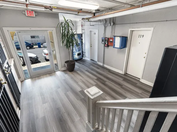 Arthur Emery Apartments, 907 W 17th St #105, Los Angeles, CA 90015